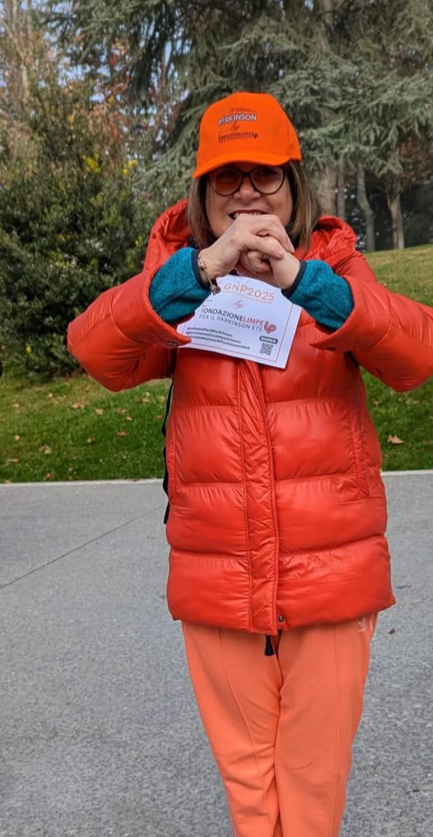 Il saluto del Tai Chi con il cappellino di 
